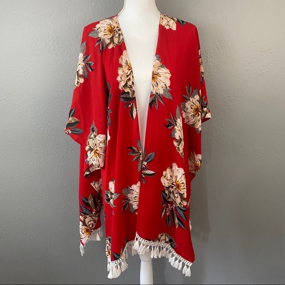 Umgee Tops - Umgee Red Floral Fringe Lined Kimono Size M/L